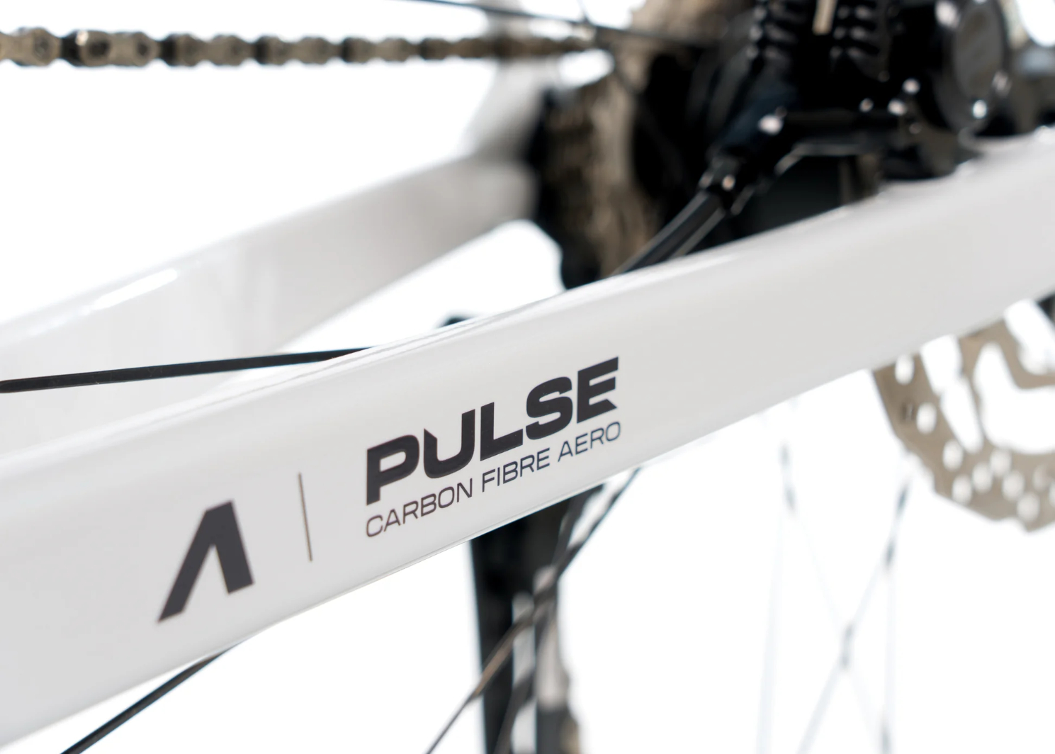 Avalanche Pulse Carbon Road Bike 2027
