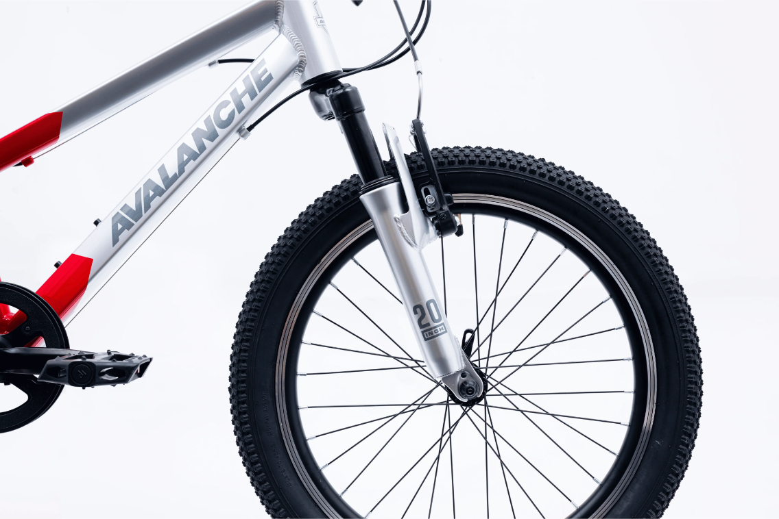 Avalanche Buzz Junior Boys Bike 2026
